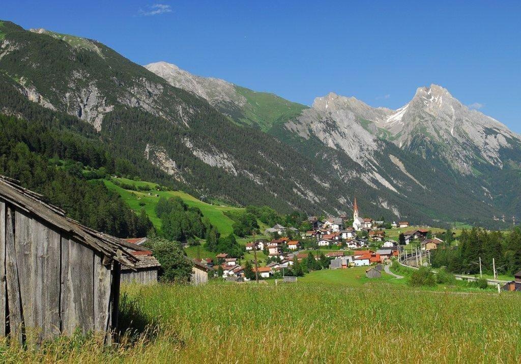 Hotel Haus Birgit Pettneu am Arlberg Esterno foto